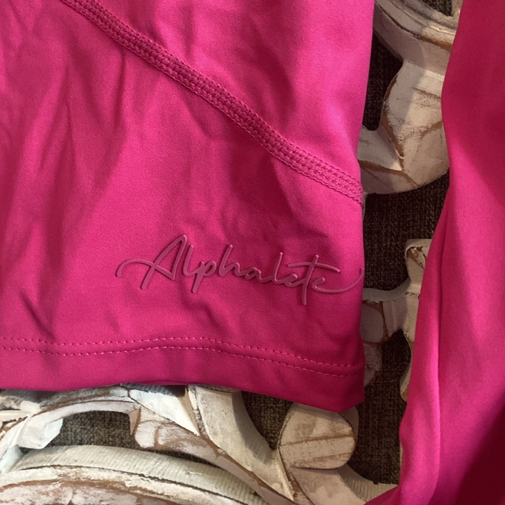 Alphalete Zip Up ! - image 2